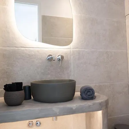 Апартаменты Salvatore's Island House