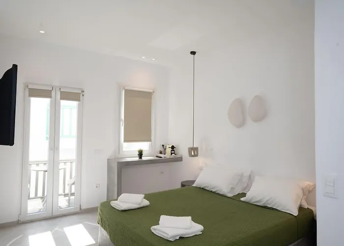 Salvatore's Island House * Mykonos Town