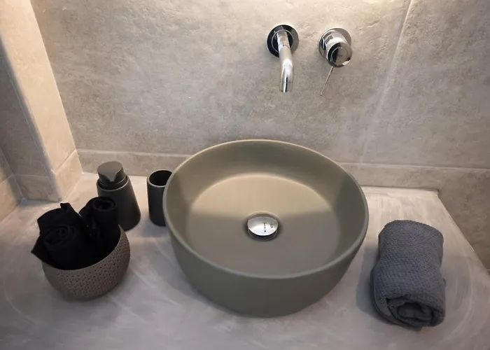 Salvatore's Island House Apartment *